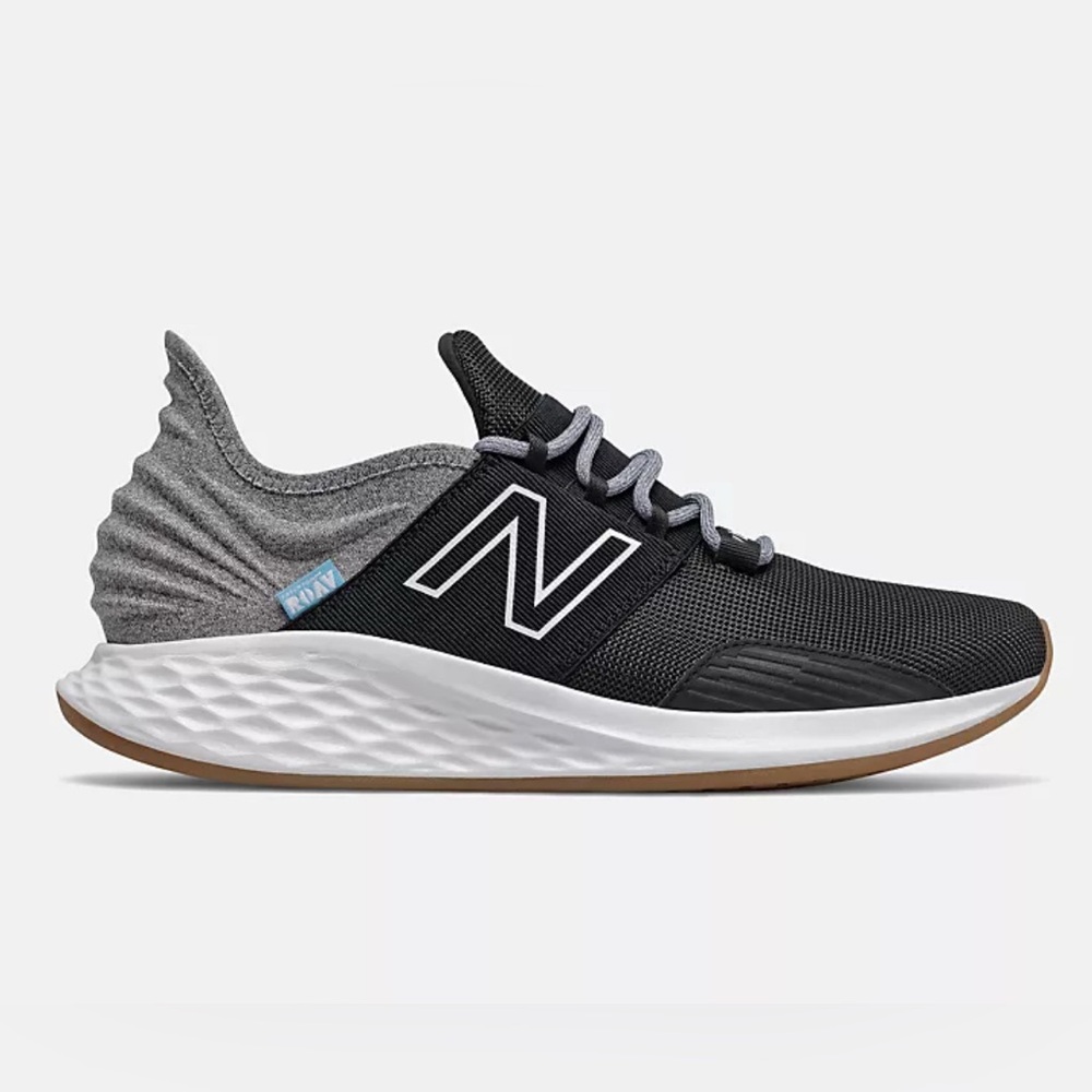 New Balance Women's Black and Gray Running Shoes